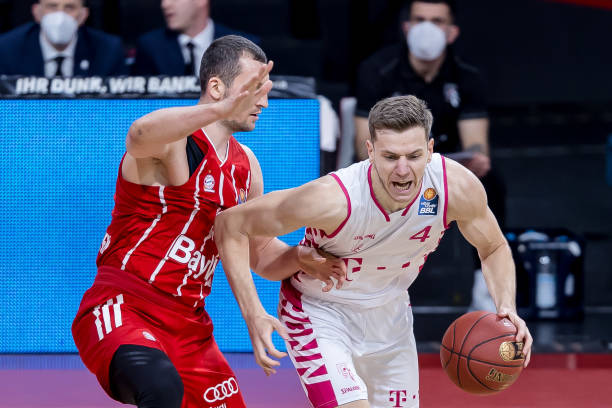 另一方面 另一方面