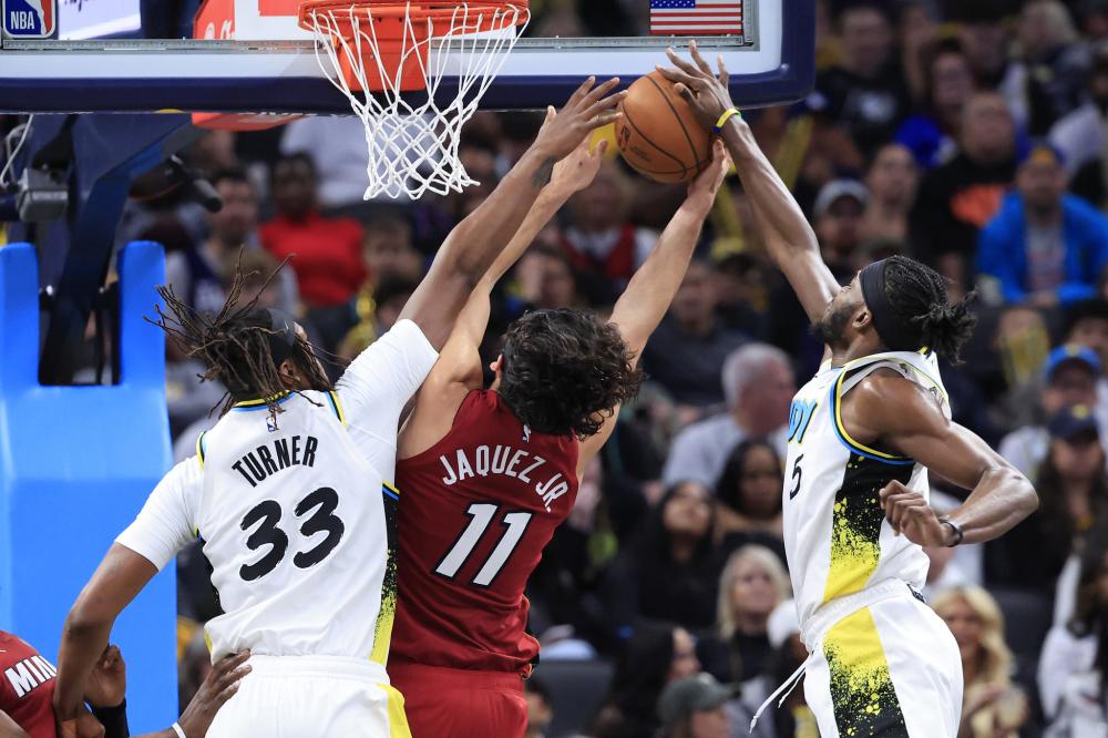 以赵睿为核 以赵睿为核